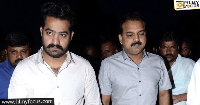 కొరటాలతో రిస్క్ చేయలేక.. ఎన్టీఆర్ చర్చలు?