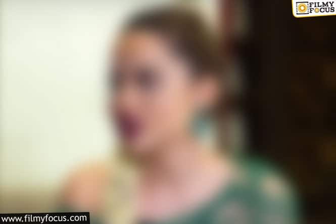 Actress: ఆఖరికి నాన్న కూడా అలానే చూశాడు.. ఇదీ నా జీవితం!