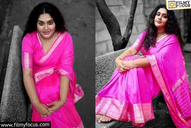 Priya: సిల్క్ చీరలో సీనియర్ నటి ప్రియా గ్లామర్ షో..  ఫోటోలు వైరల్.!