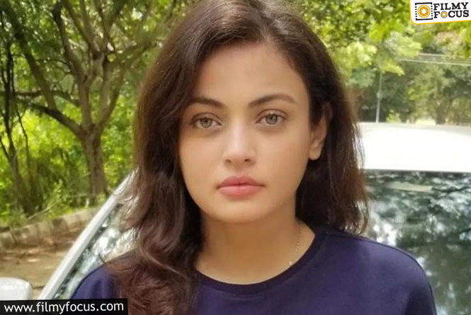 Sneha Ullal: ఒకప్పటి హీరోయిన్ స్నేహ ఉల్లాల్ లేటెస్ట్ గ్లామర్ ఫోటోలు వైరల్!