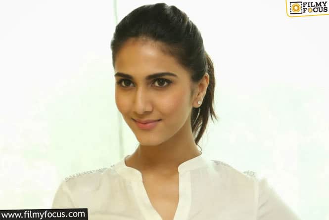 Vaani Kapoor: నాని బ్యూటీ వాణి కపూర్ నెక్స్ట్ లెవెల్  గ్లామర్ ఫోటోలు వైరల్.!